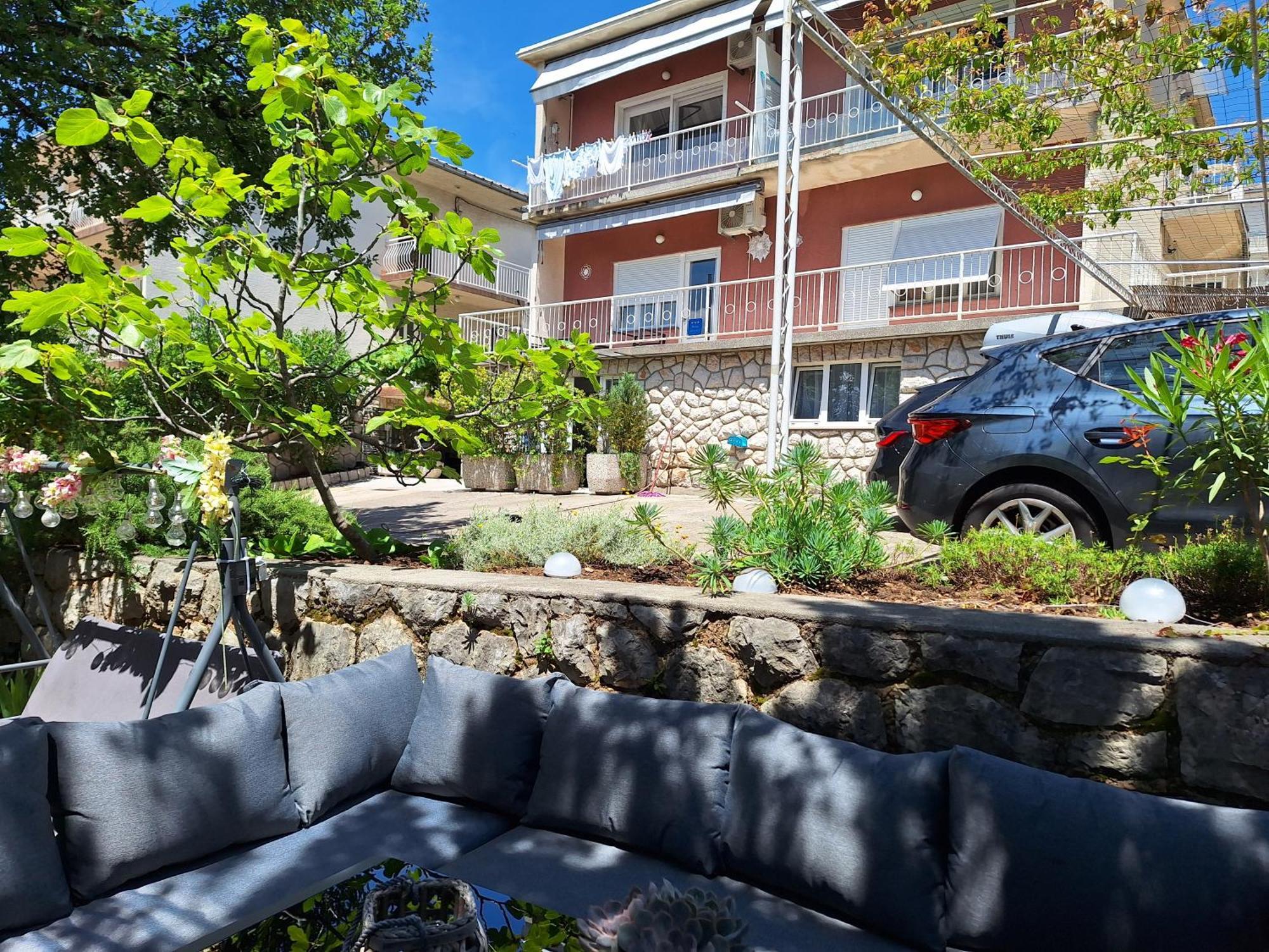 Apartments Anita Crikvenica Luaran gambar