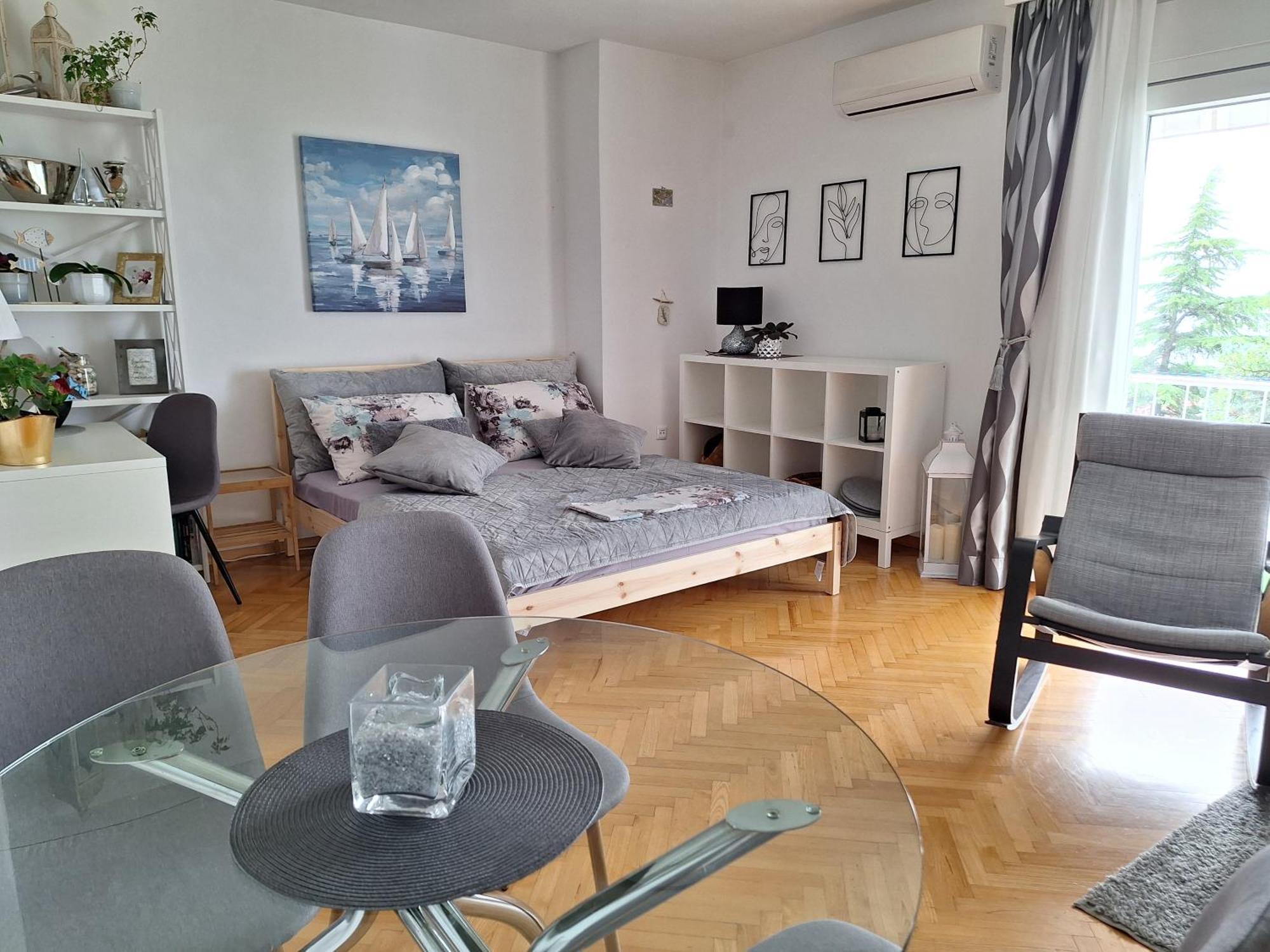 Apartments Anita Crikvenica Luaran gambar