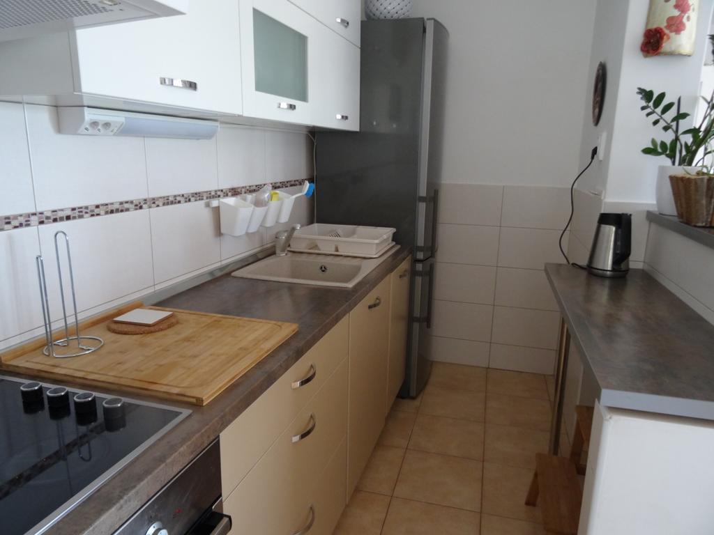 Apartments Anita Crikvenica Luaran gambar