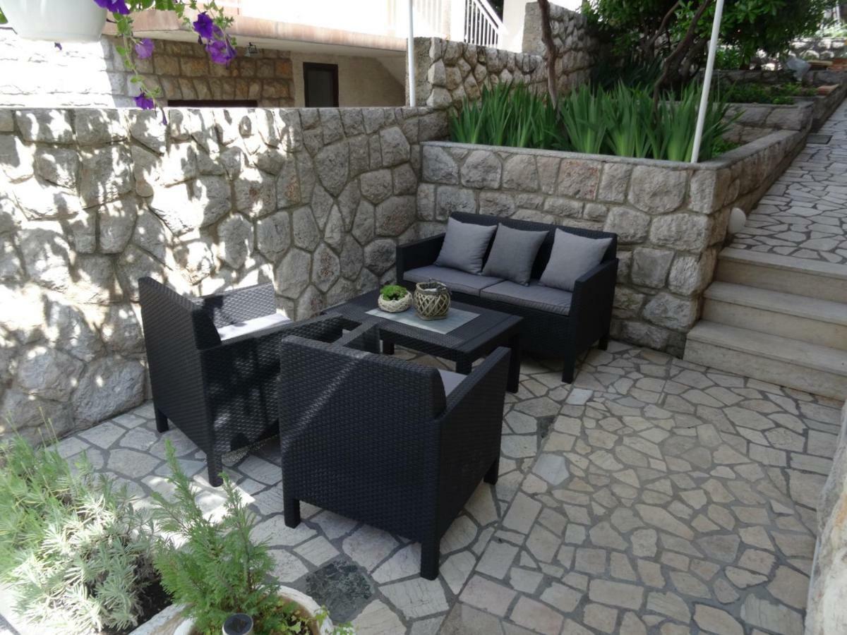 Apartments Anita Crikvenica Luaran gambar